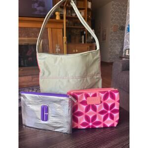 Clinique Cosemetic Bag Bundle (3)